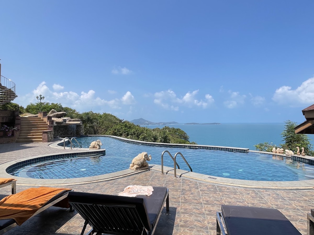 Bayview Resort - Photo 4