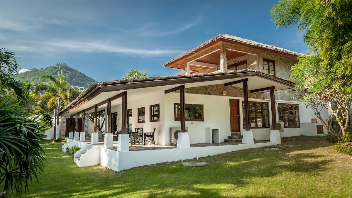 Beach Republic - Photo 2