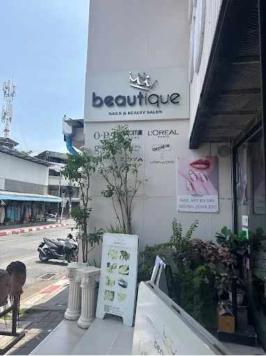 Beautique Salon - Photo 2