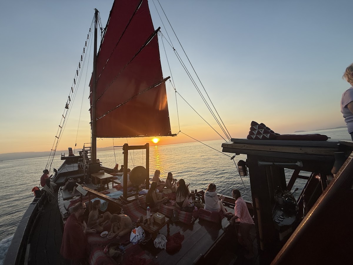 Chantara Junk Boat - Photo 4