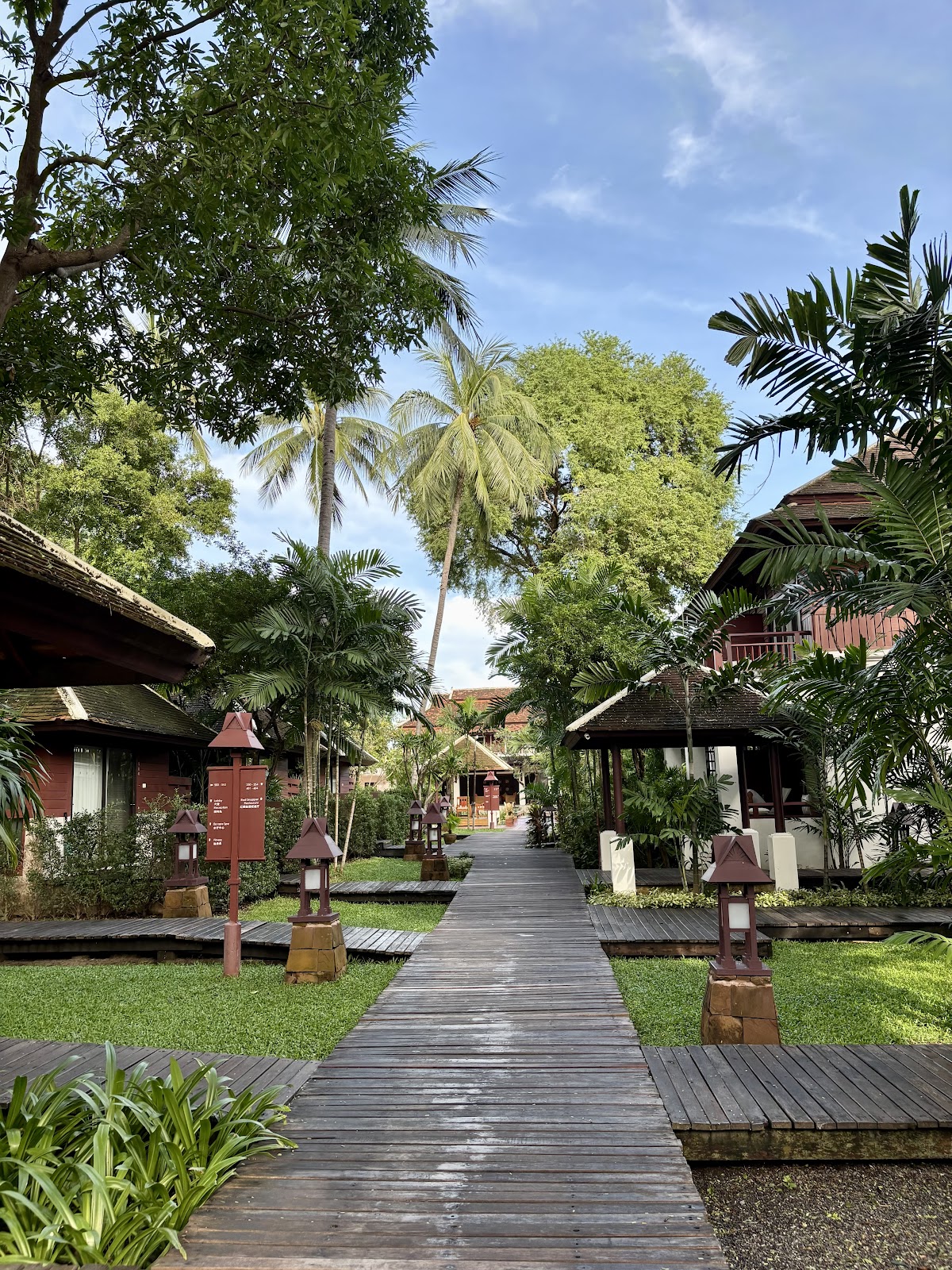 Chaweng Regent Beach Resort - Photo 2