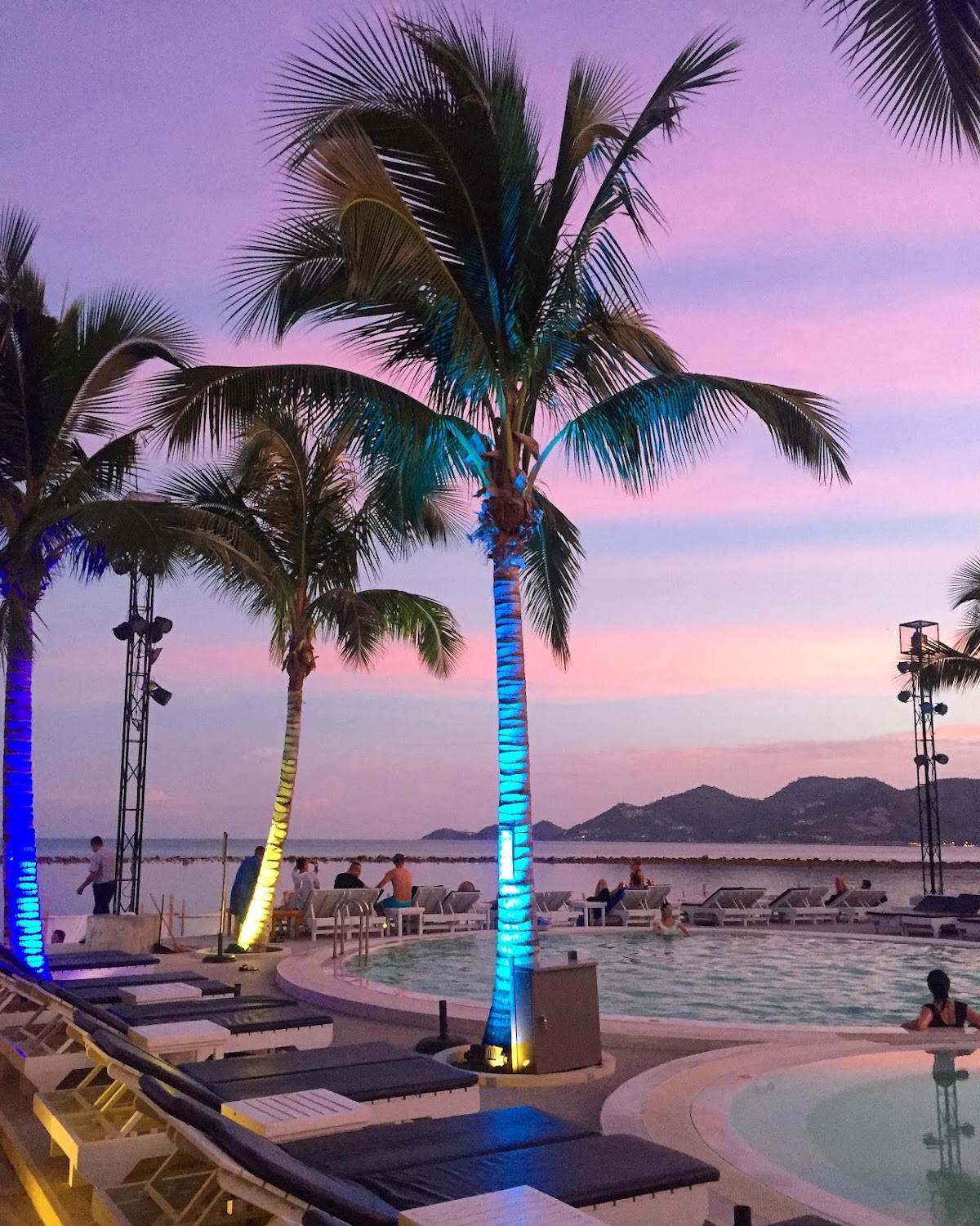 Combo Beach Hotel - Photo 4