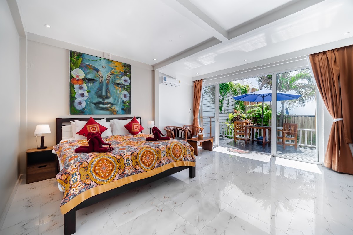Crystal Bay Beach Resort - Photo 3