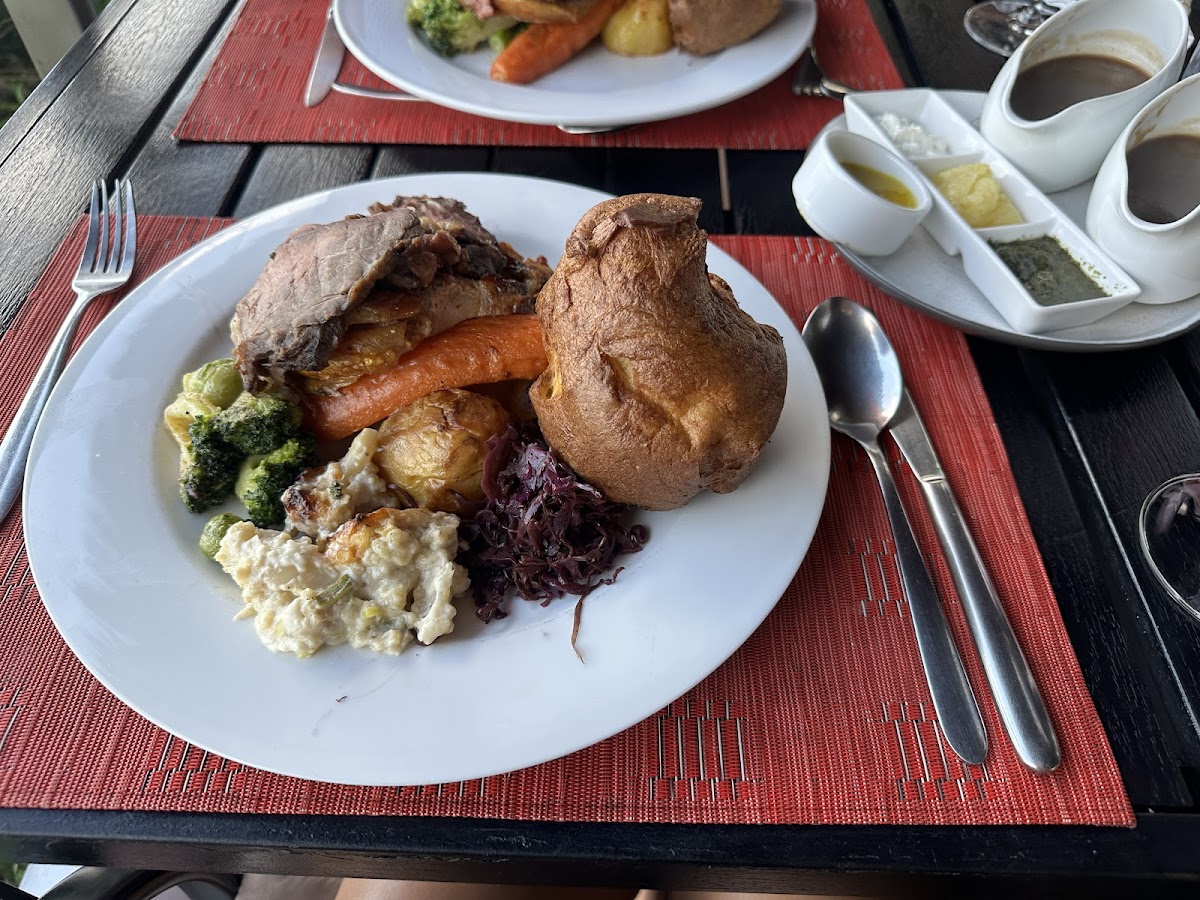 Dr Frogs Bar & Grill - Photo 4