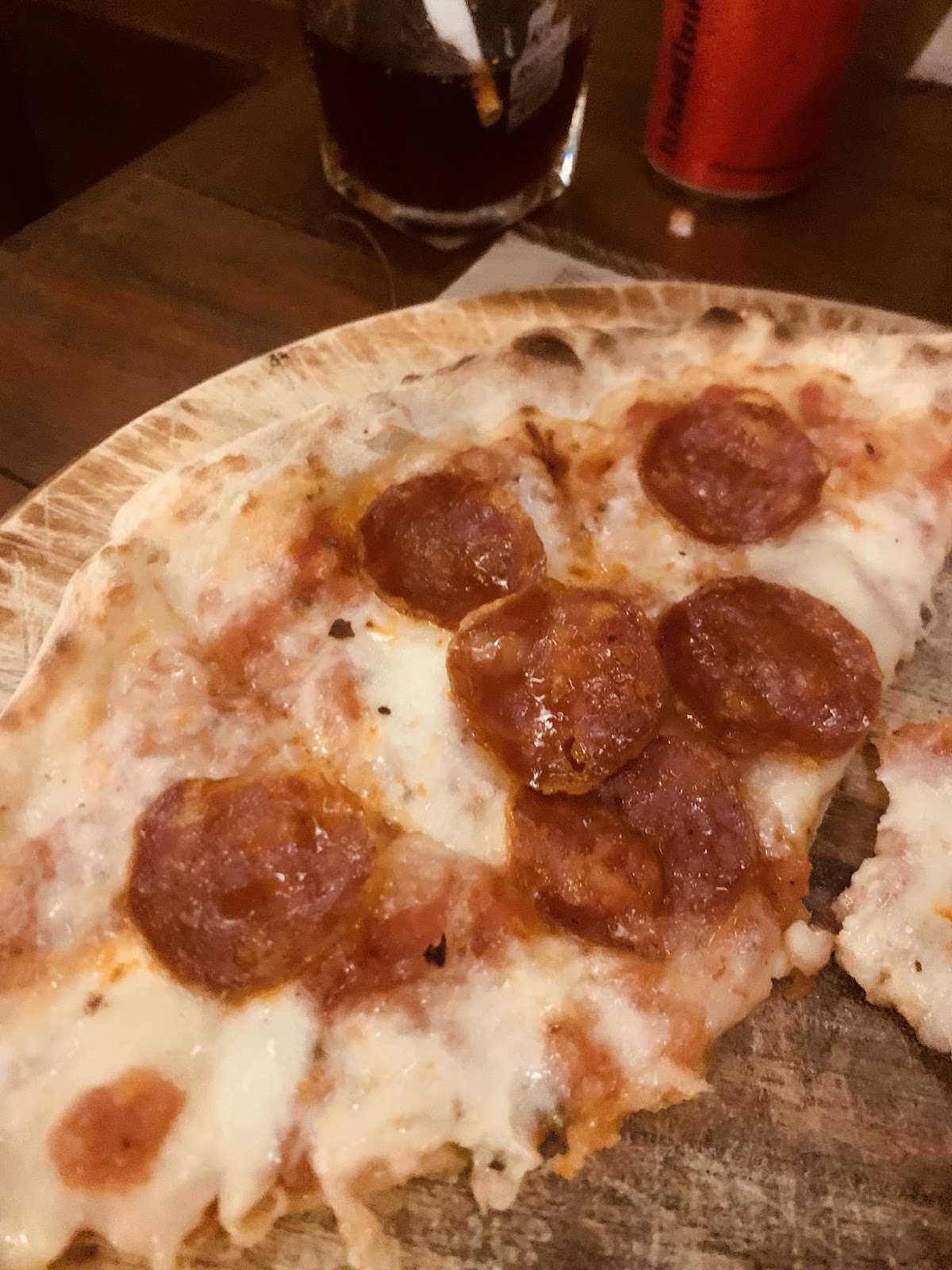 Four Black Pizzeria - Photo 5