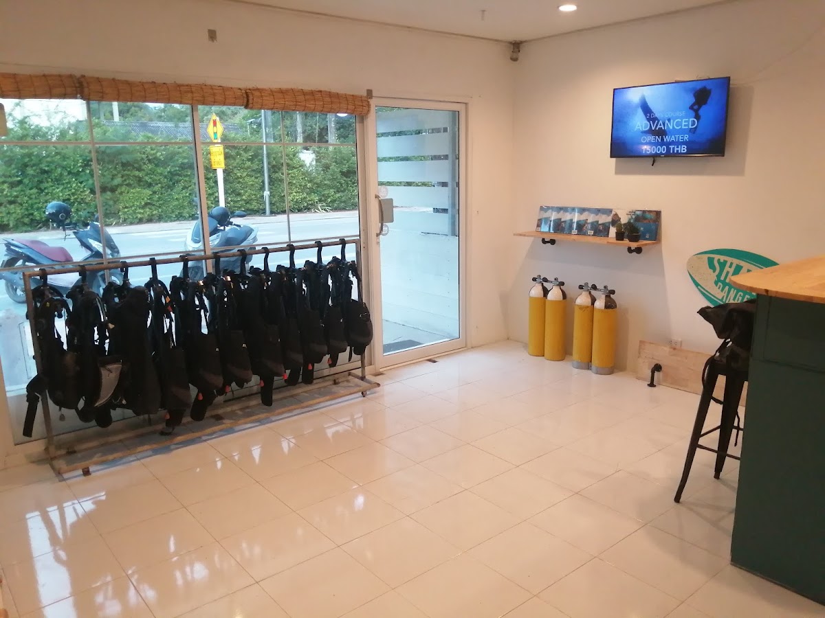 France Plongee Dive Center - Photo 5