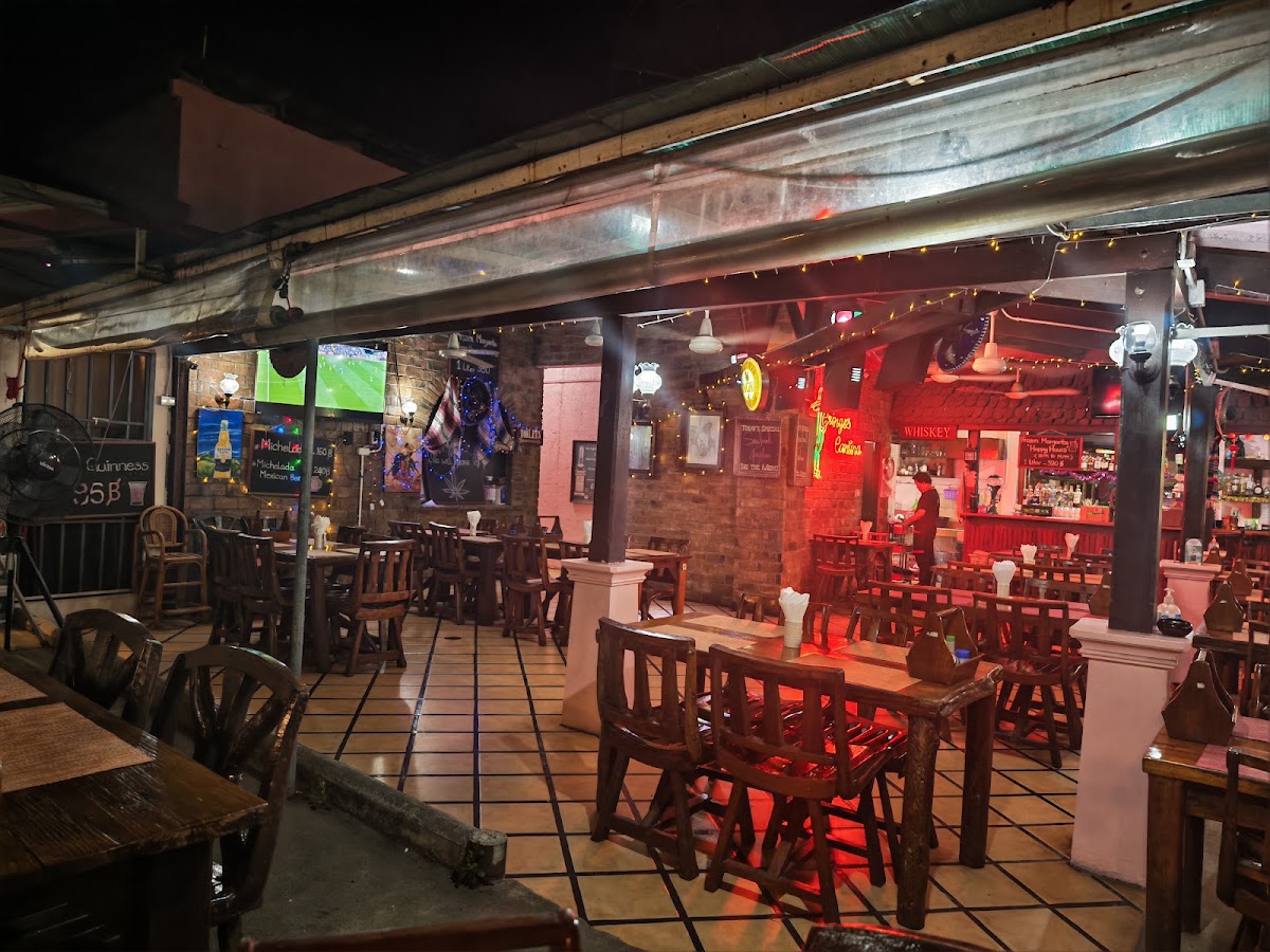 Gringos Cantina - Photo 5