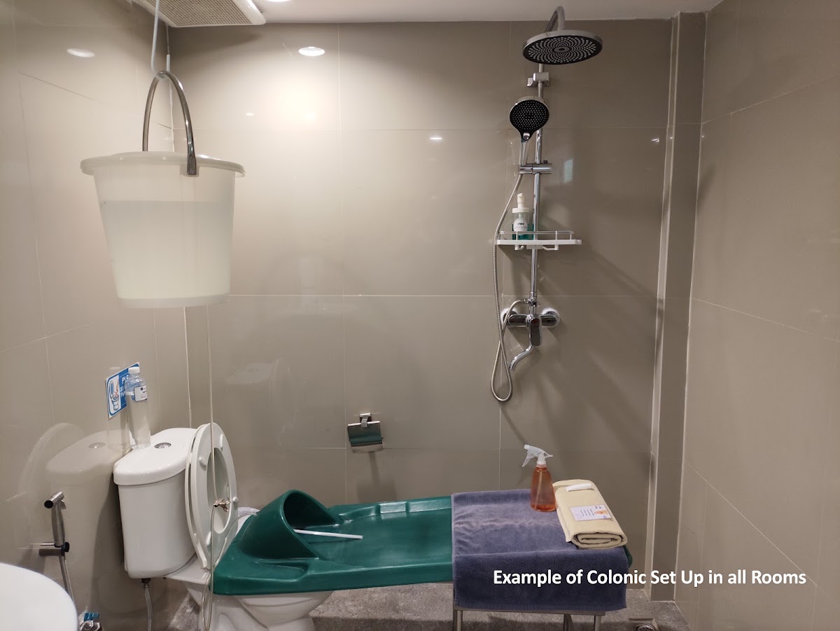 Health Oasis - Photo 5