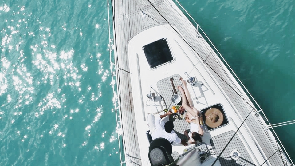 Independence Yacht Charter - Photo 2