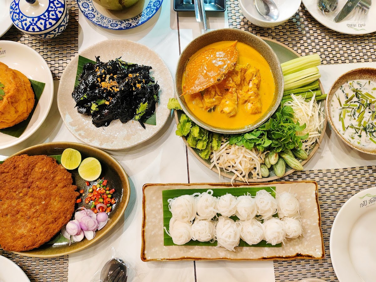 Kapi Sator - beach dining on Koh Samui