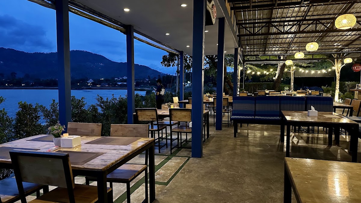 La Marine Lakeside - Main view
