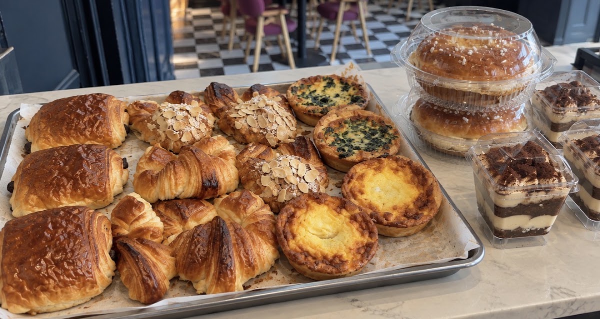 London Café - Photo 3
