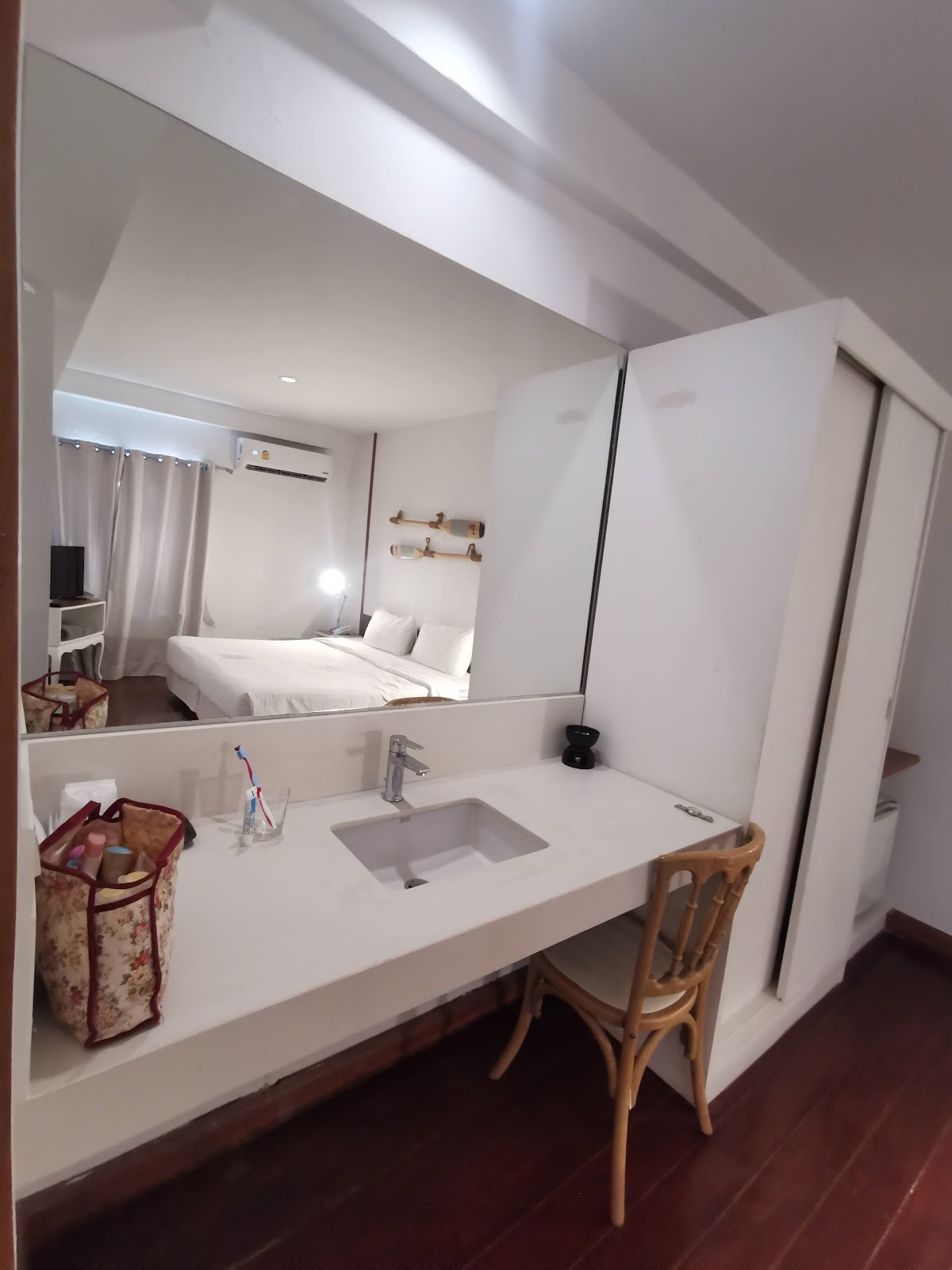 Malibu Beach Resort - Photo 5