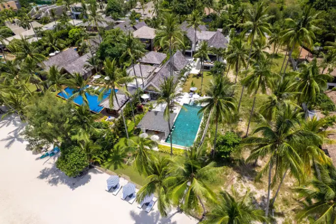 Mandarin Beach Villa - Main view