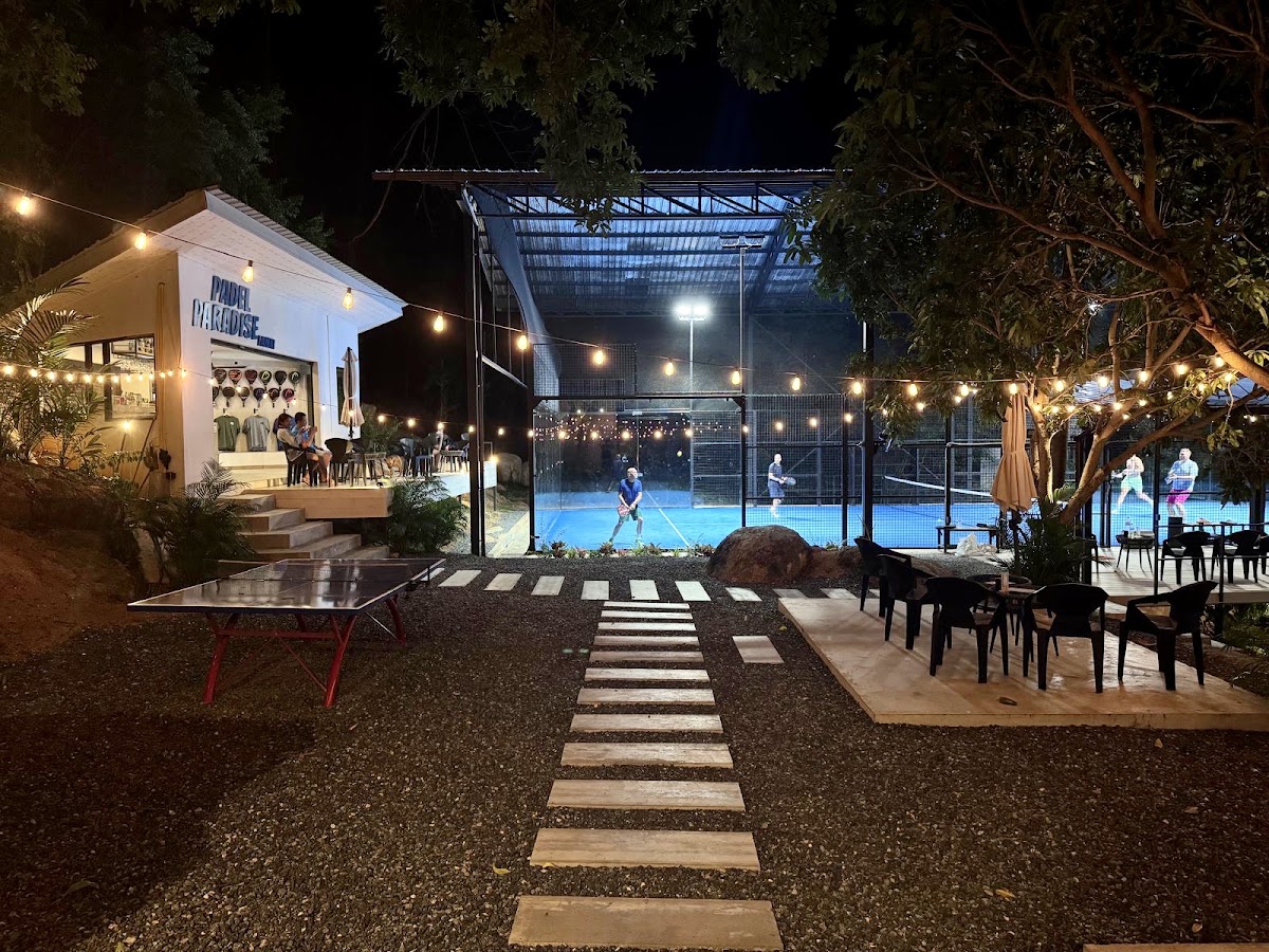 Padel Paradise - Photo 4