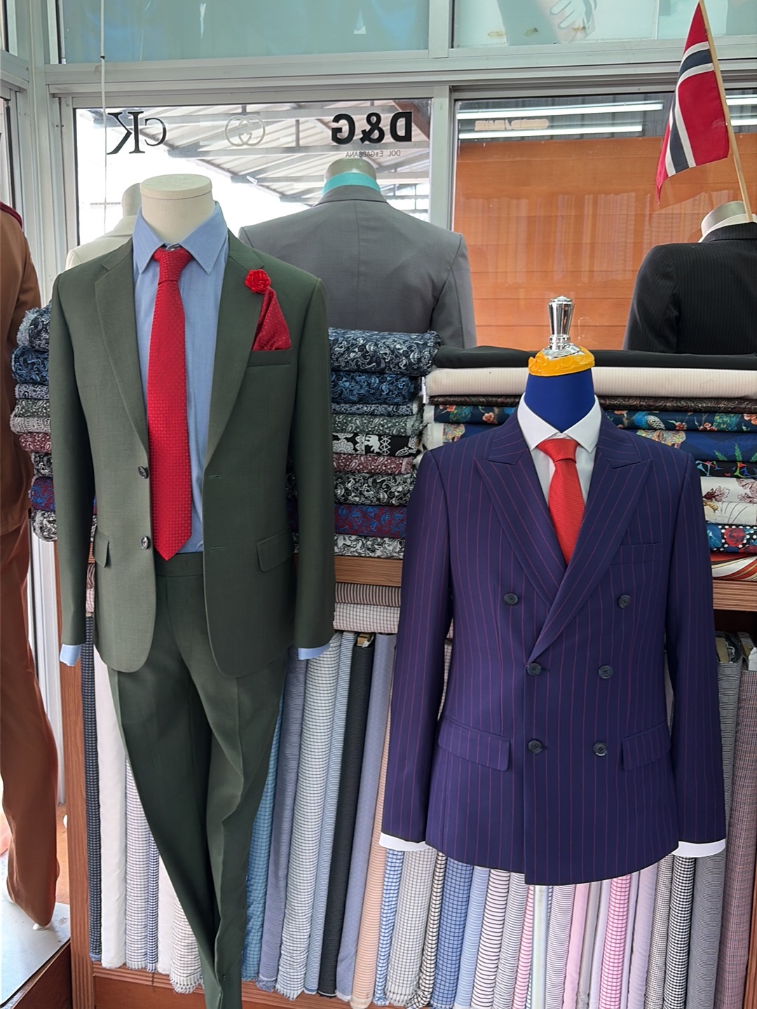 Samui Tailor - Main view