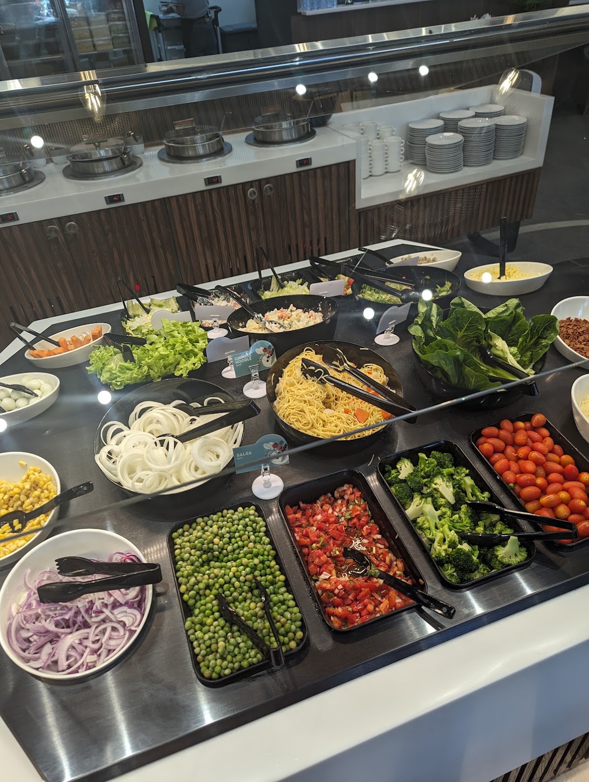 Sizzler - Photo 3
