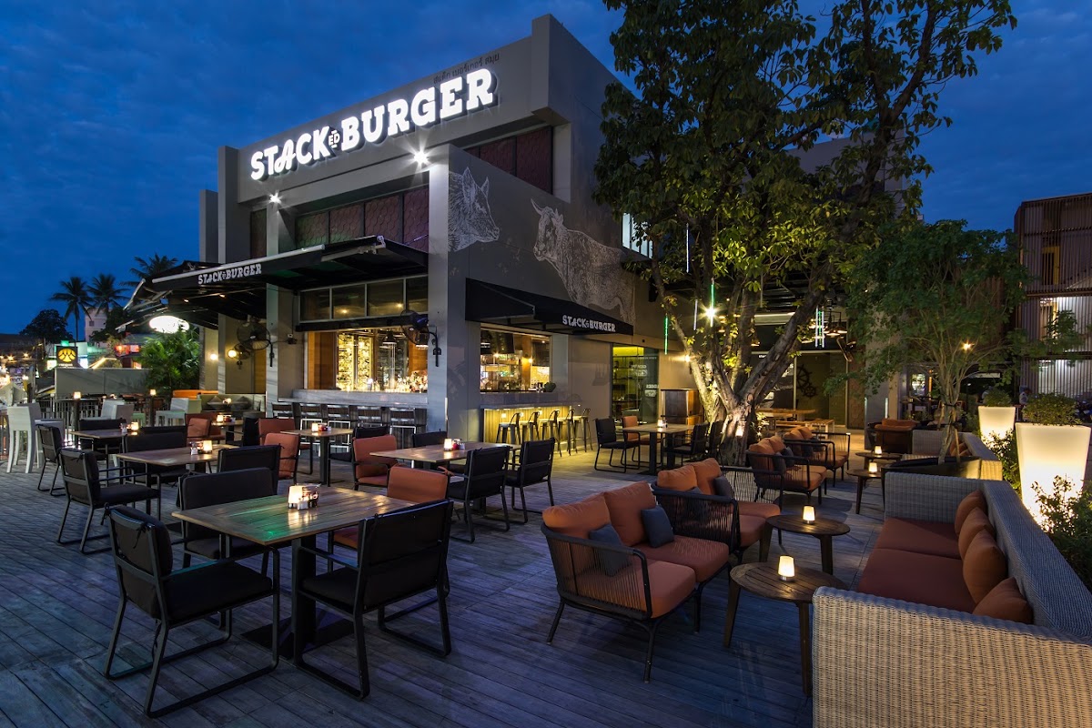 Stacked Burger - Main view