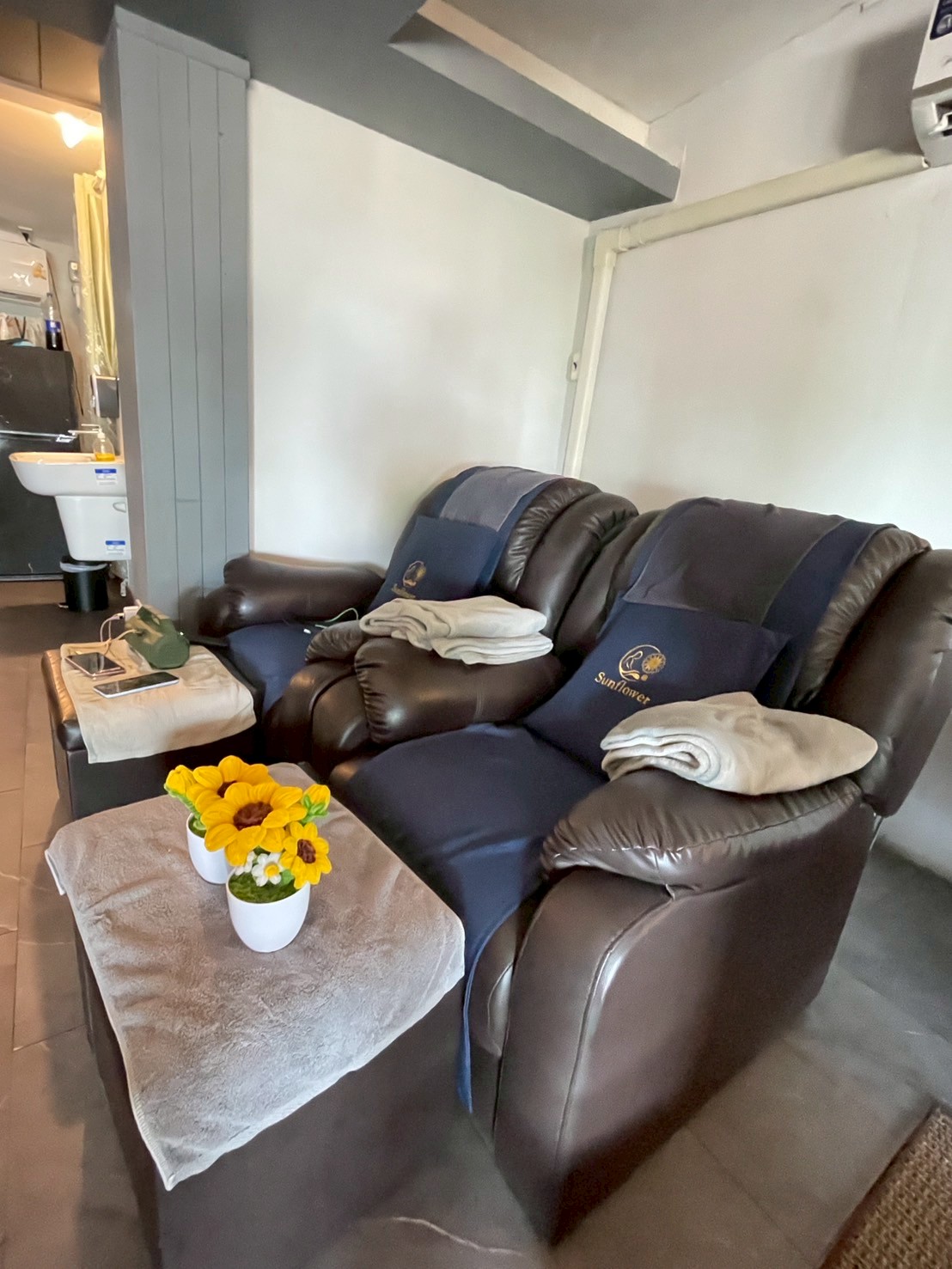 Sunflower Massage  - Photo 4