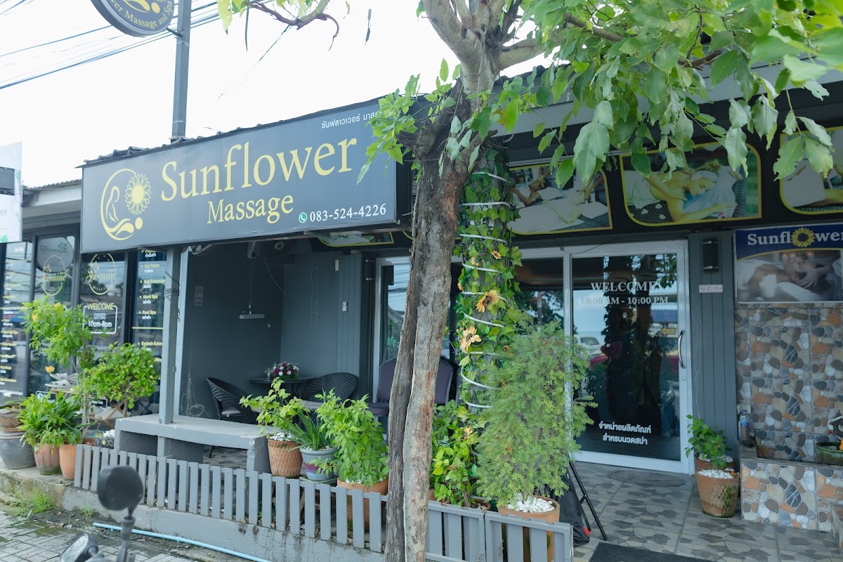 Sunflower Massage  - Photo 2