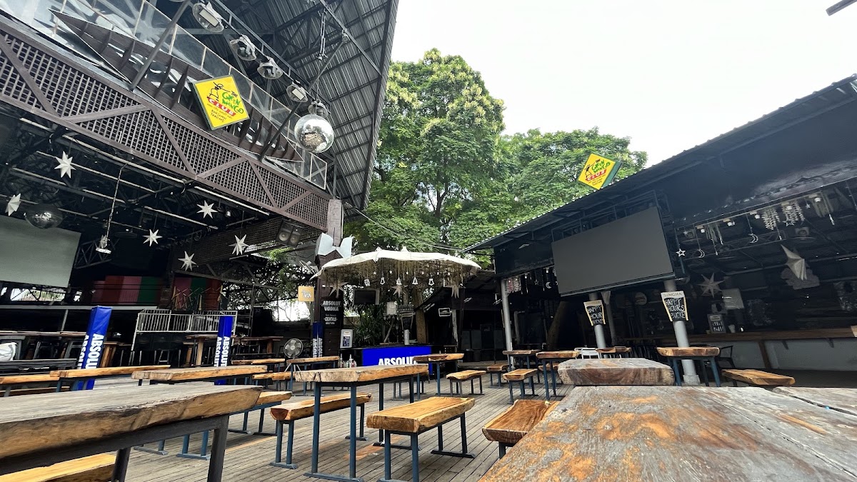 The Green Mango - Photo 4