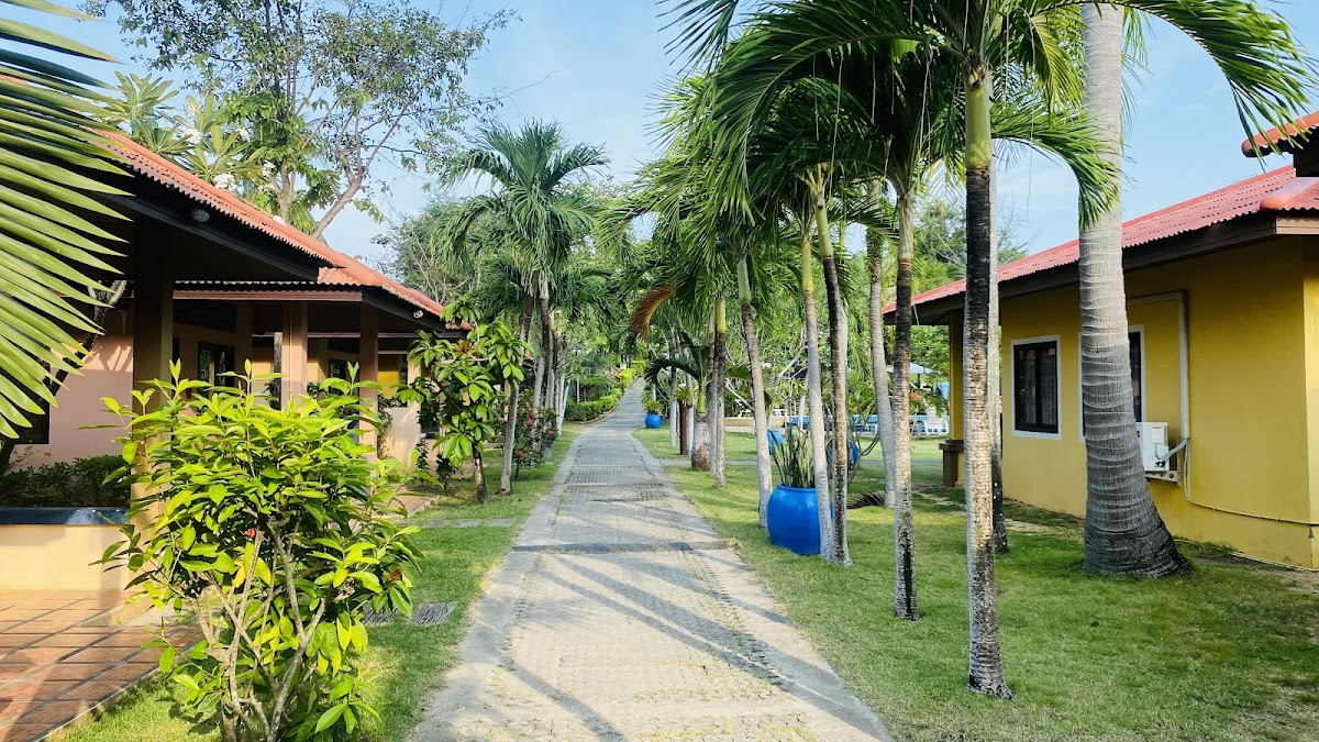 The Mermaid Resort - Photo 2