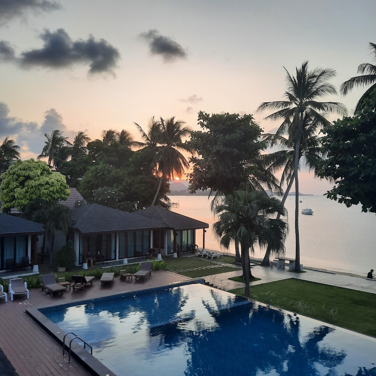 The Mermaid Resort - beach resort on Koh Samui