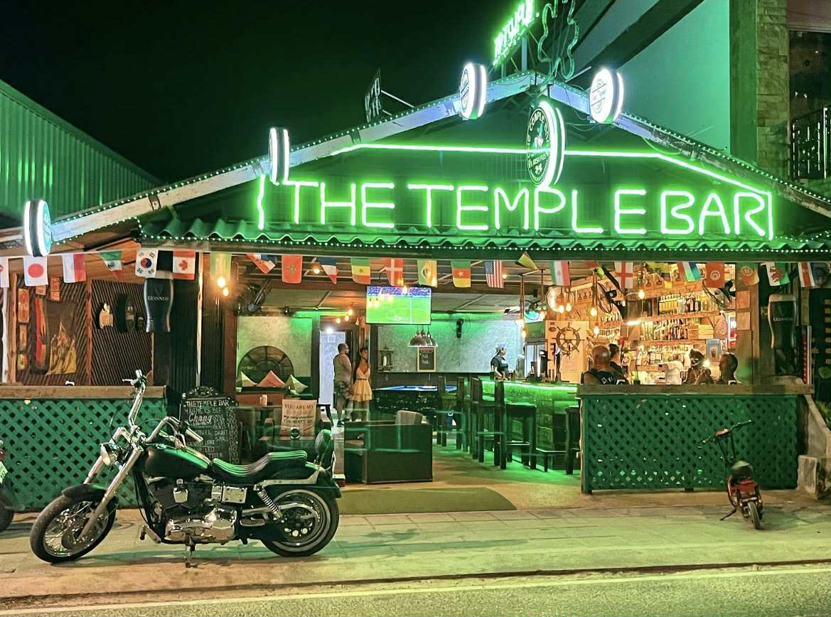 The Temple Bar Irish Pub - Photo 5