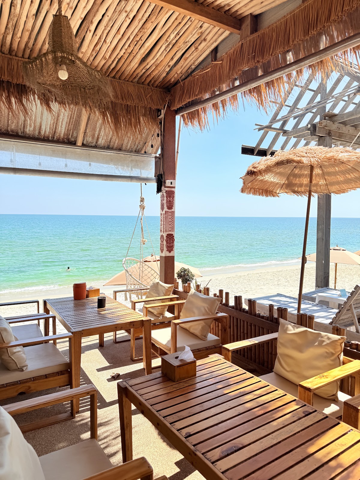 Tiki Beach Club & Bungalows - beach resort on Koh Samui