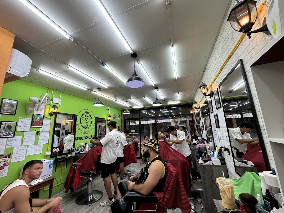 T&T Barbershop - Photo 3