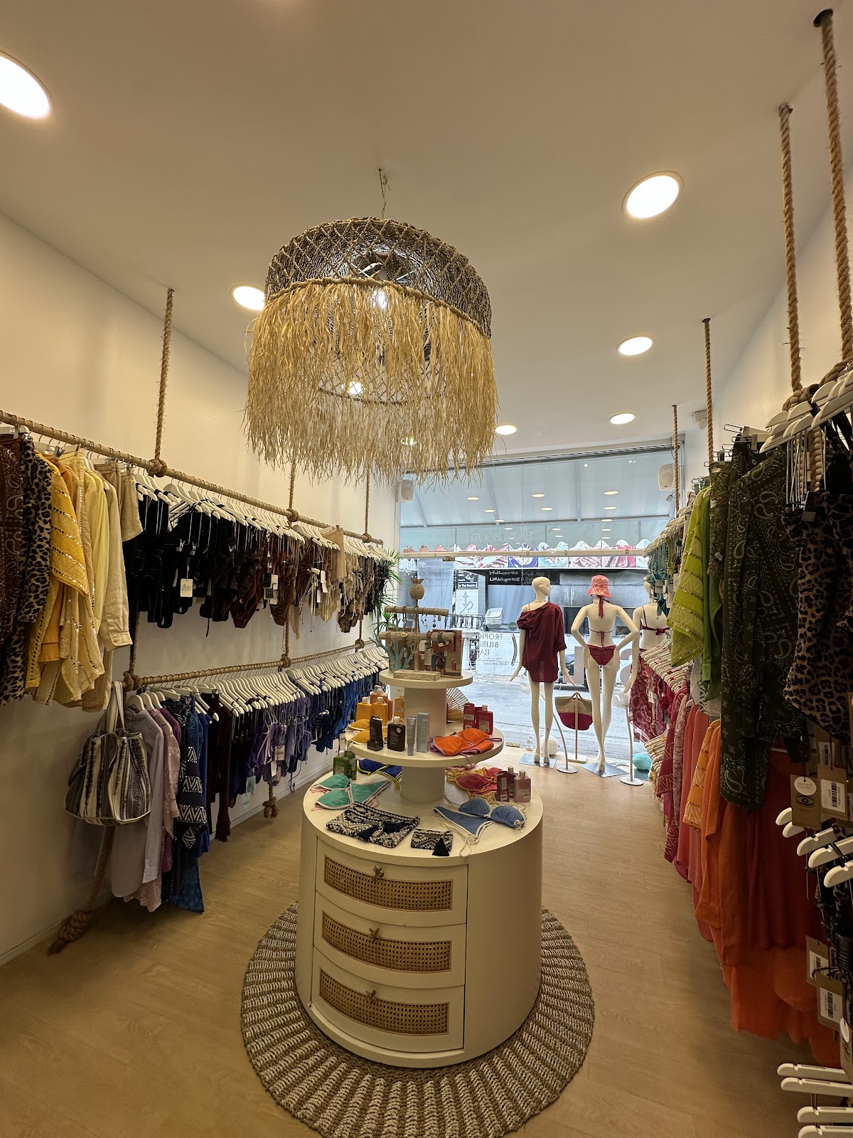 Bikini Booth - Photo 3