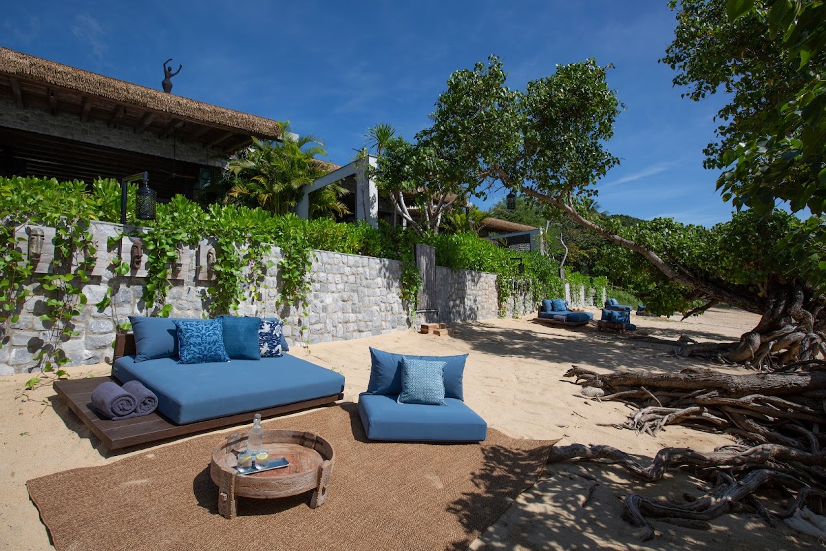 Clay Beach Samui Luxury Beachfront Pool Villa - Main view