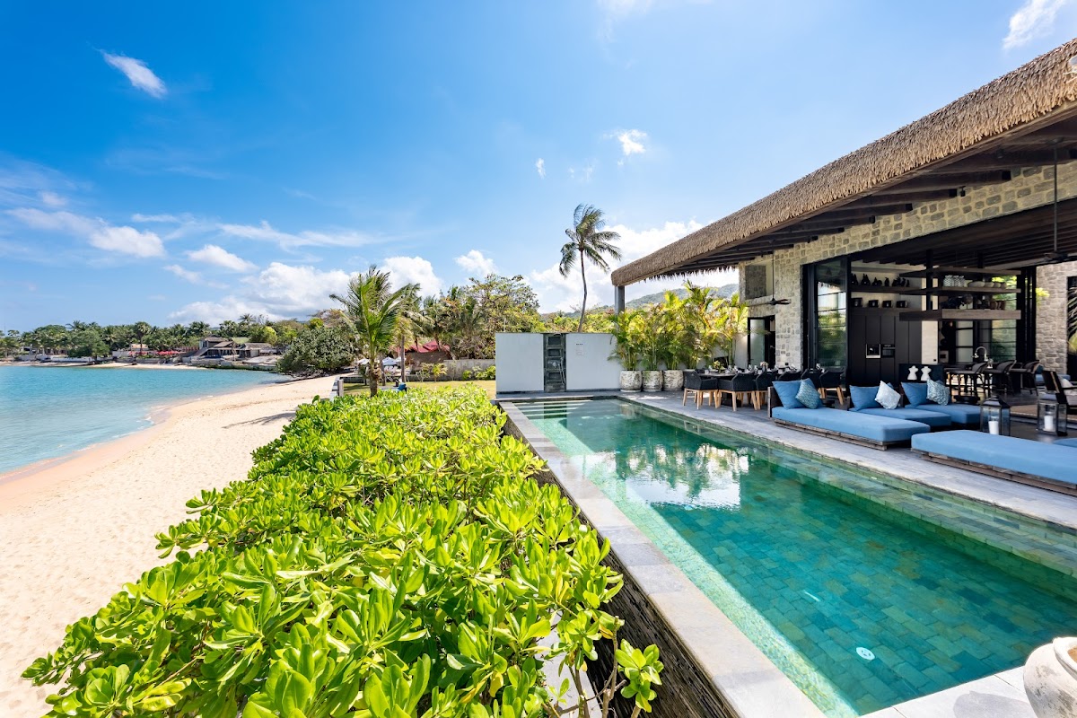 Clay Beach Samui Luxury Beachfront Pool Villa - Photo 4