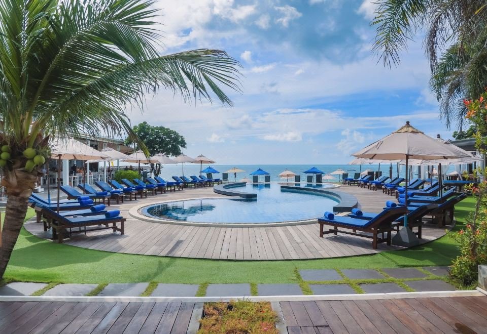 KC Beach Club & Pool Villas - Photo 5