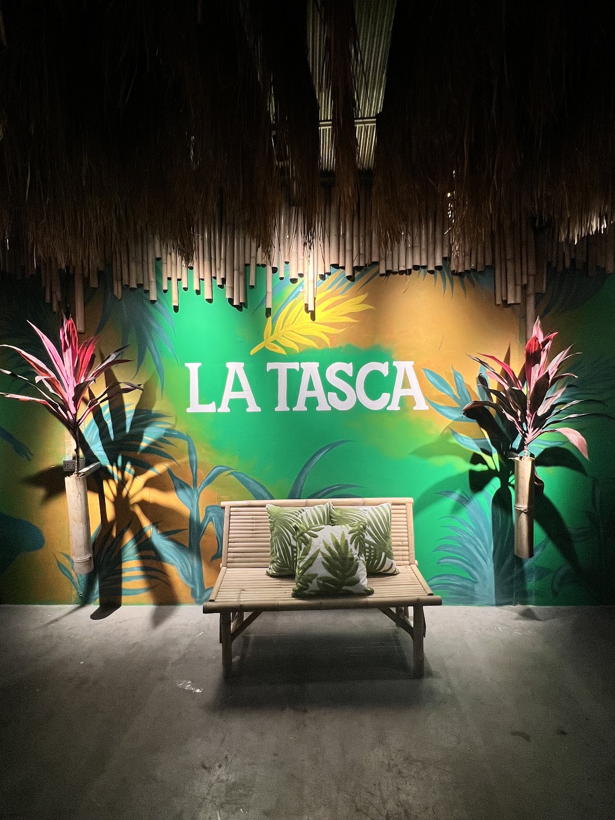 La Tasca - Photo 5