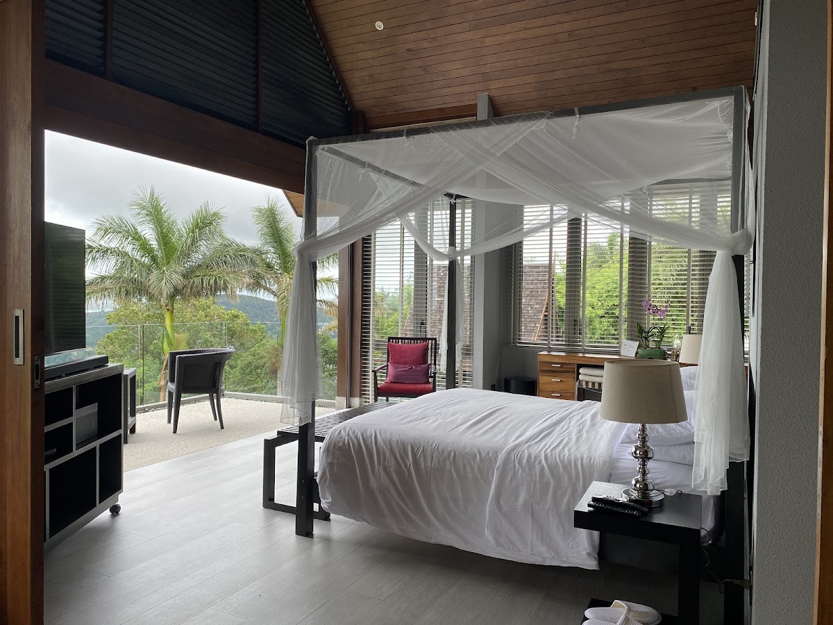 Suralai Luxury Holiday Villa - Photo 3