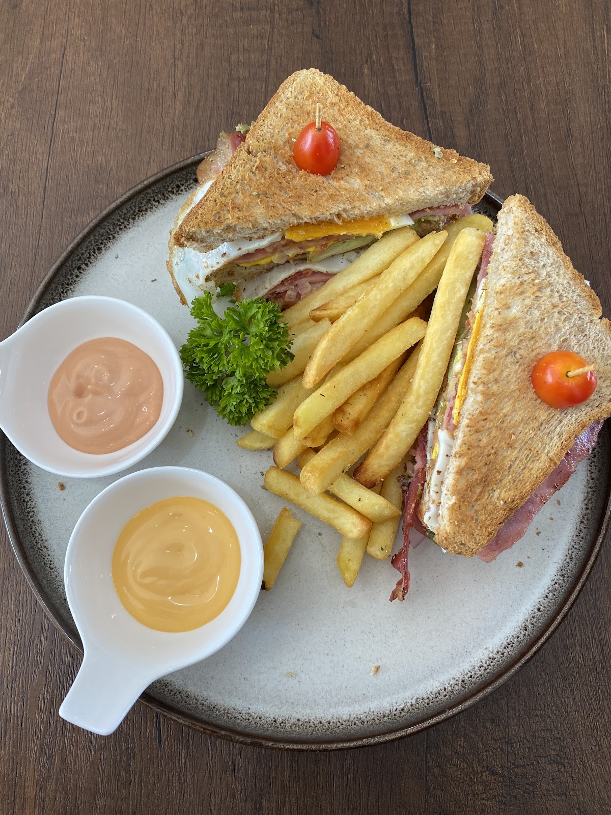 The Local Coffee & Eatery - Photo 4
