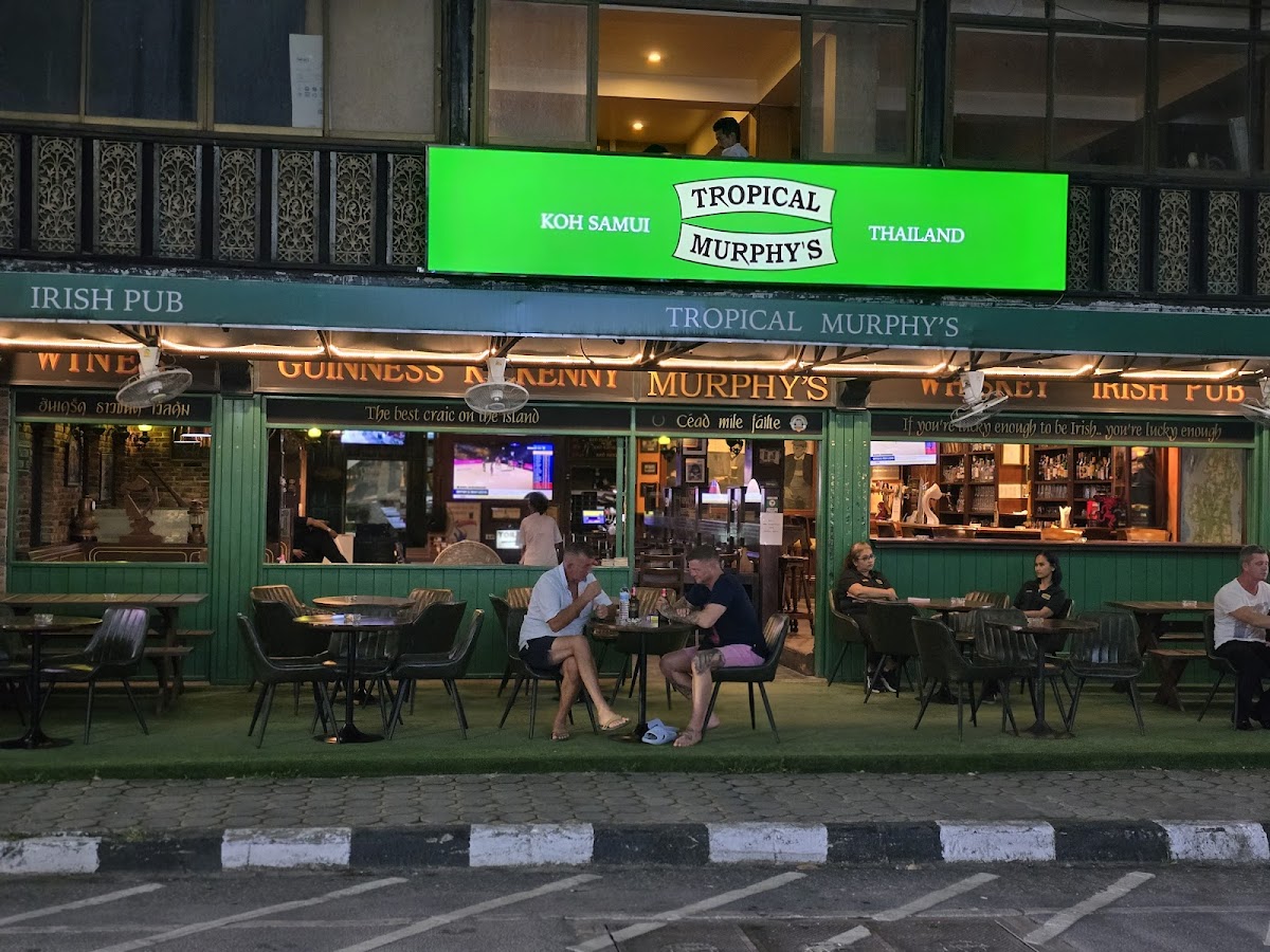 Tropical Murphy's Pub - Photo 5