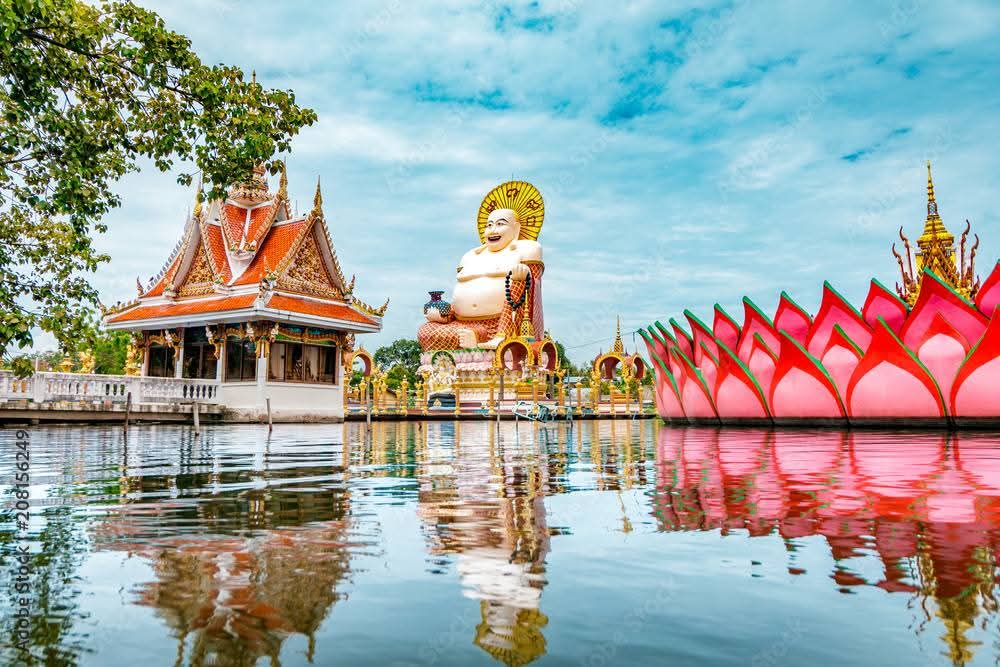 Wat Plai Laem - Photo 3