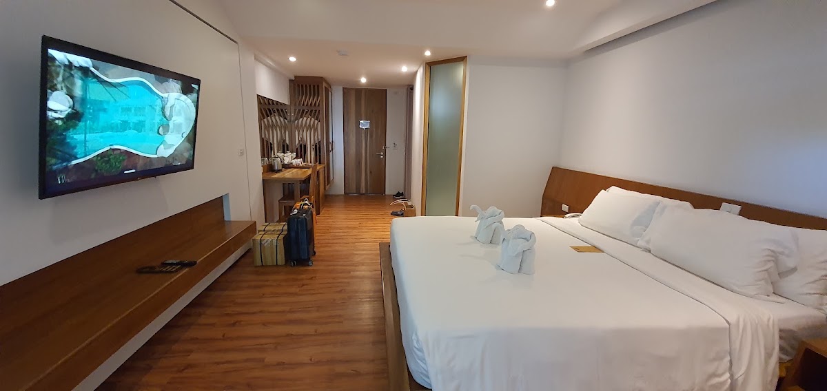 White Sand Resort - Photo 3