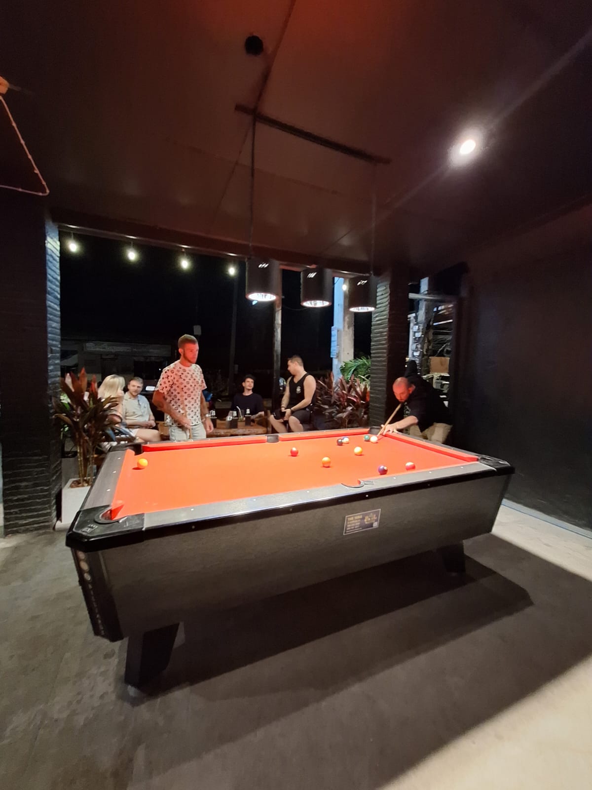 YOYO Bar & Restaurant - Photo 5